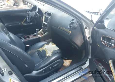 2006 Lexus Is 350 z USA, uszkodzony, nr VIN JTHBE262X65009443